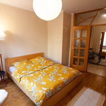 Przestronne Mieszkanie Blisko Centrum Appartement Gdańsk